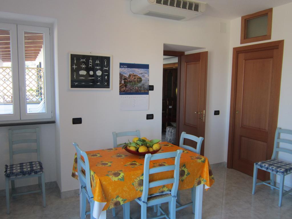 Villa Flora Ischia Phòng bức ảnh