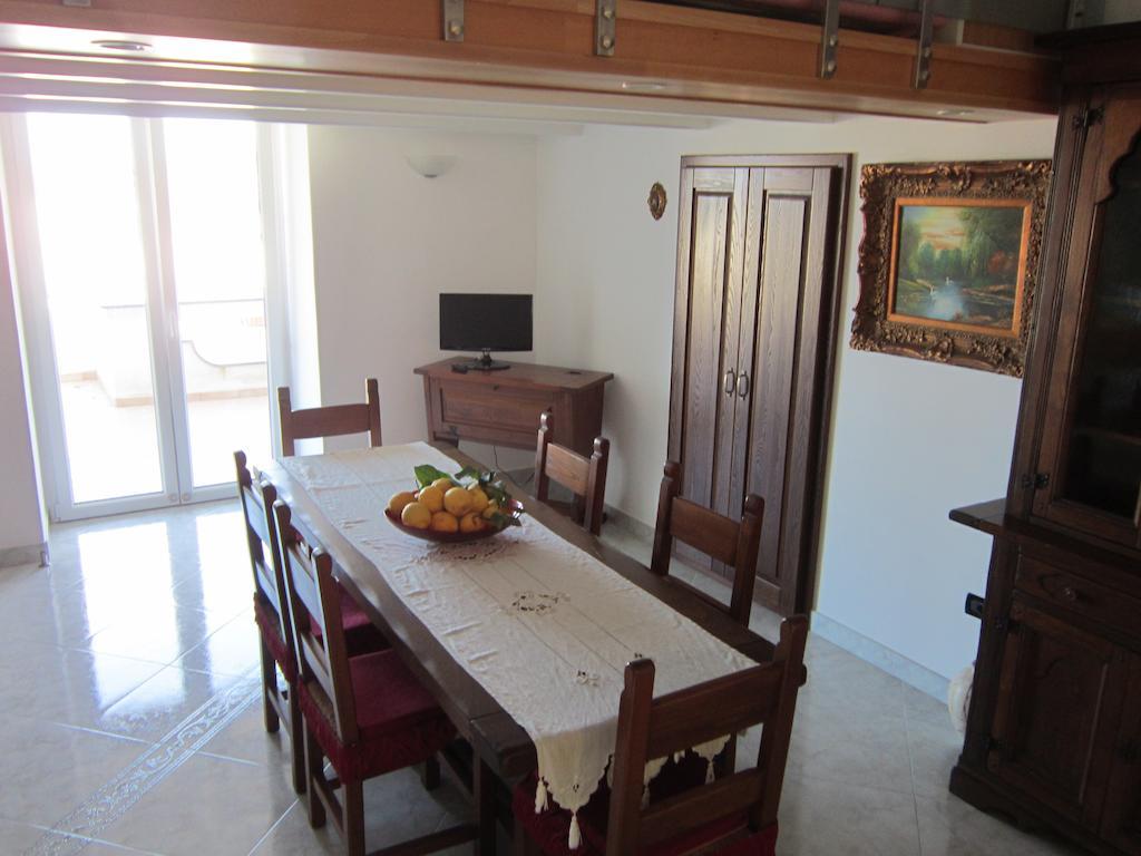 Villa Flora Ischia Phòng bức ảnh